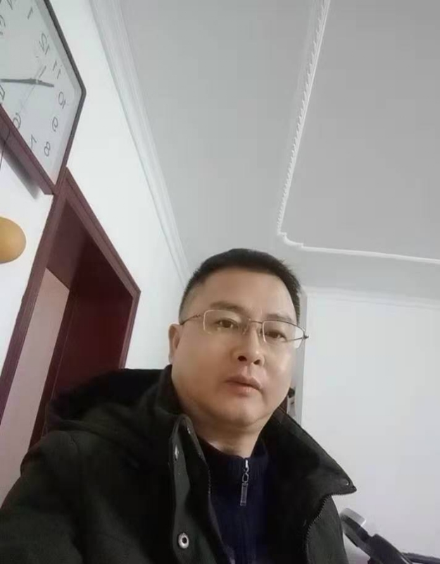 想牵你的手的第一张照片--安庆父母相亲团